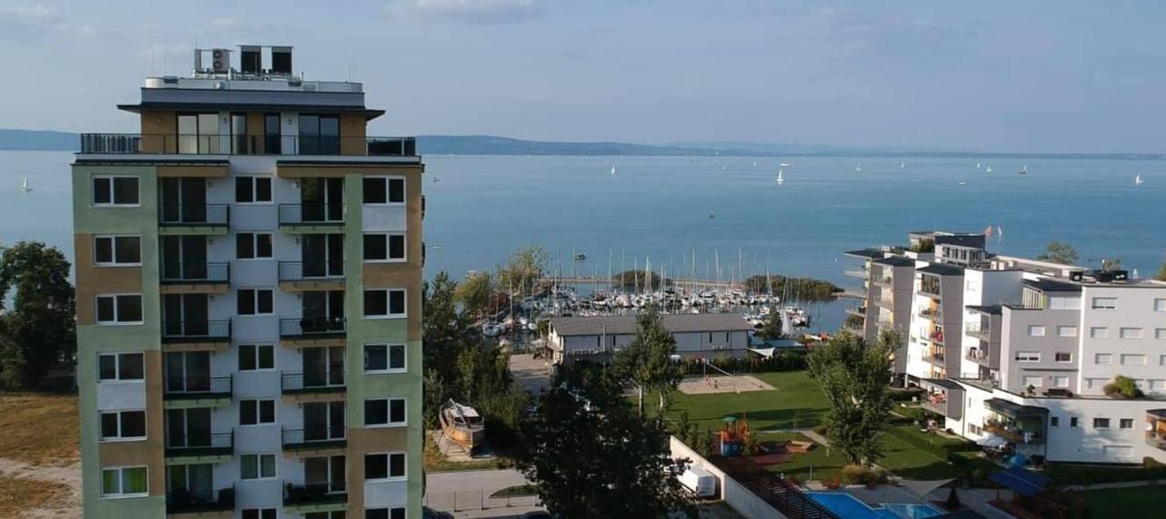 Nett Apartman Siófok Exterior foto